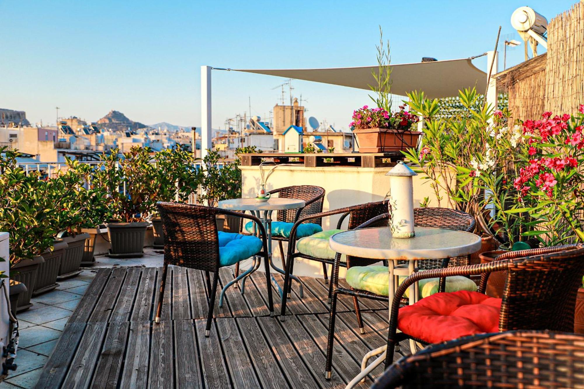 Renovated Apartment With Roof Garden Access, 15 M Walk To Acropolis เอเธนส์ ภายนอก รูปภาพ
